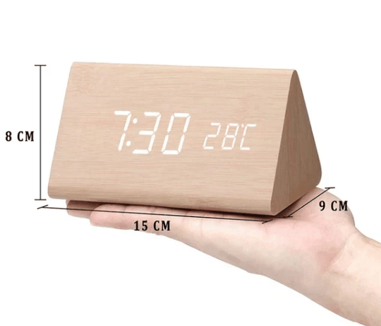 Sveglia digitale in legno – Display LED e controllo vocale