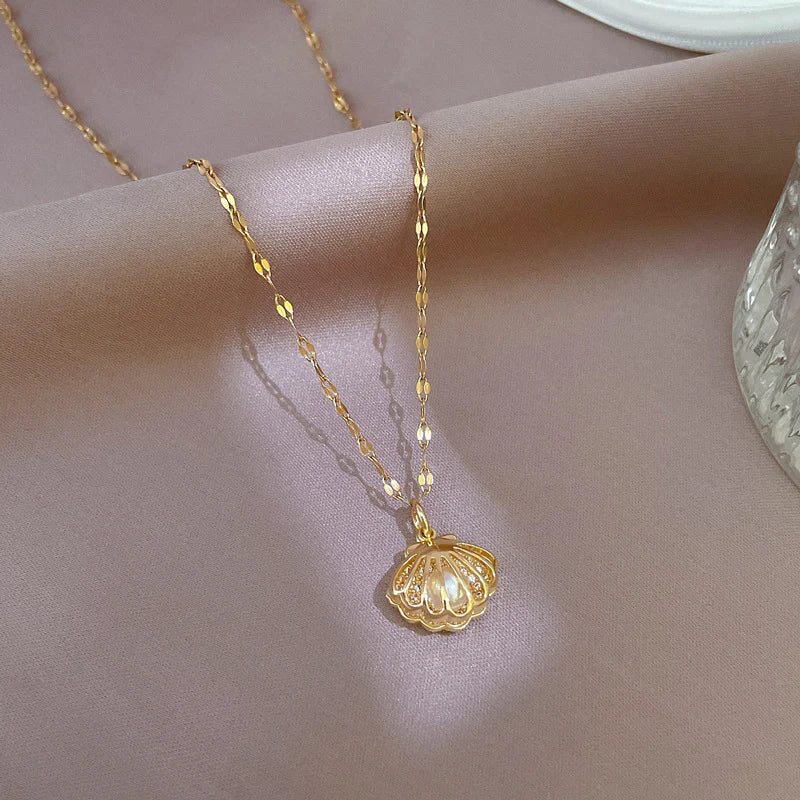 Parel Hanger | Schelp & Parel Ketting – Tijdloze Zeeminstijl