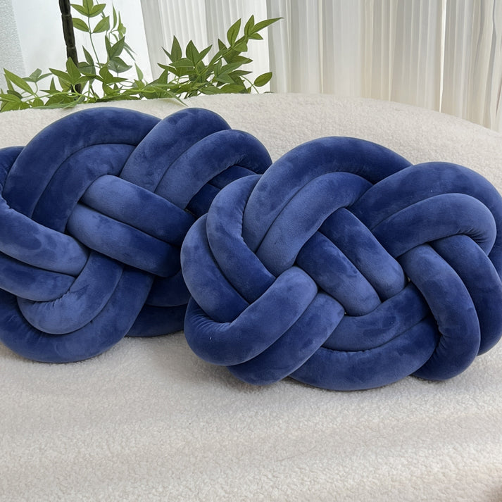Set of 2 Decorative Plush Cushions
