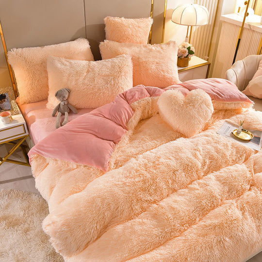 Plush Dreams - 4 Sets of Fleece Bedding + Heart Pillow