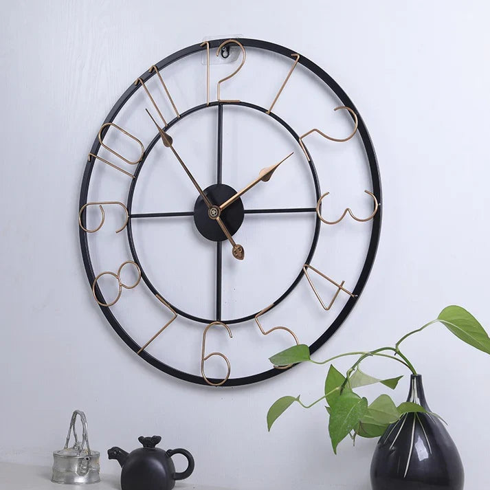 Vintage Wooden Wall Clock – Rustic Atmosphere for Any Interior