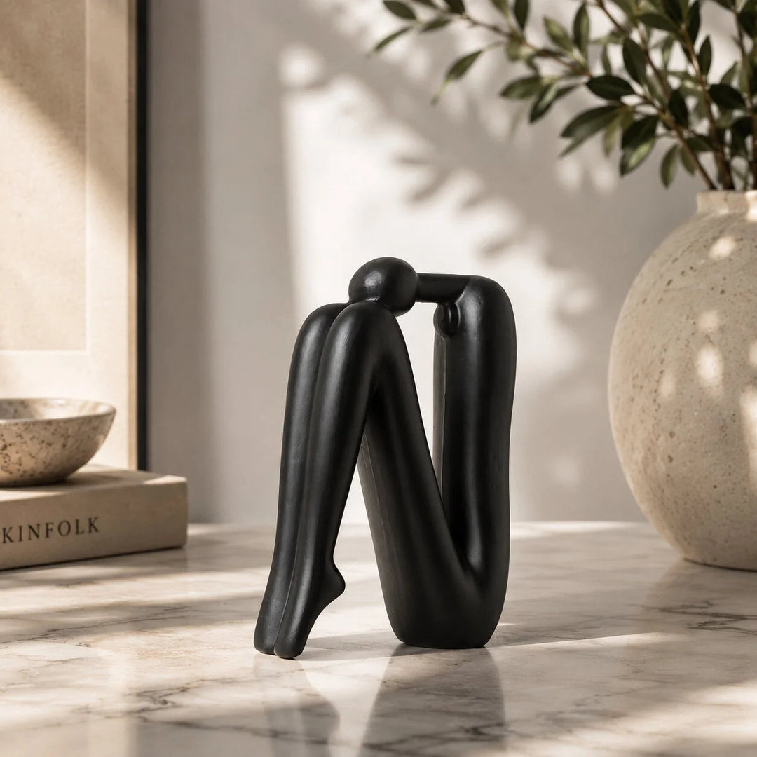 Boekensteunen – Sculpturaal Porselein voor de Boekenkast