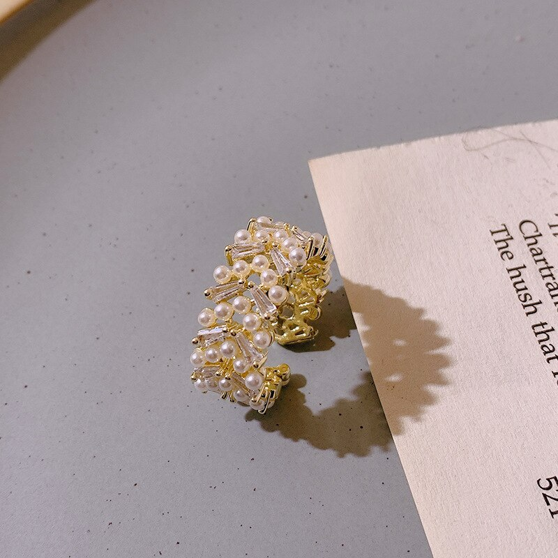 Adjustable Beautiful Pearl Ring