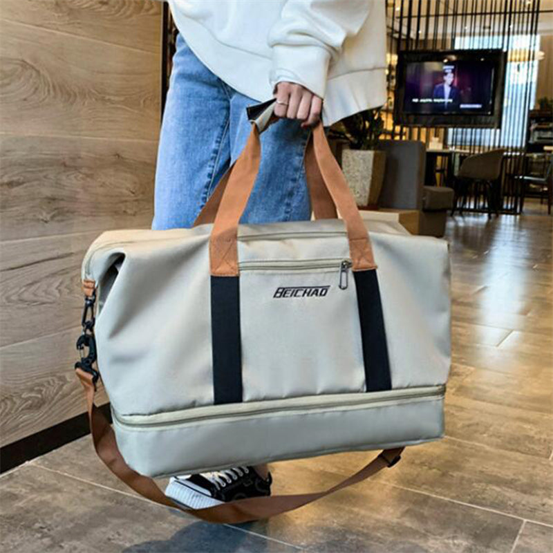 Travel and Sports Bag - Convenient Bag for Vacation, Sports, Weekend Getaways or Day Trips - for Men and Women