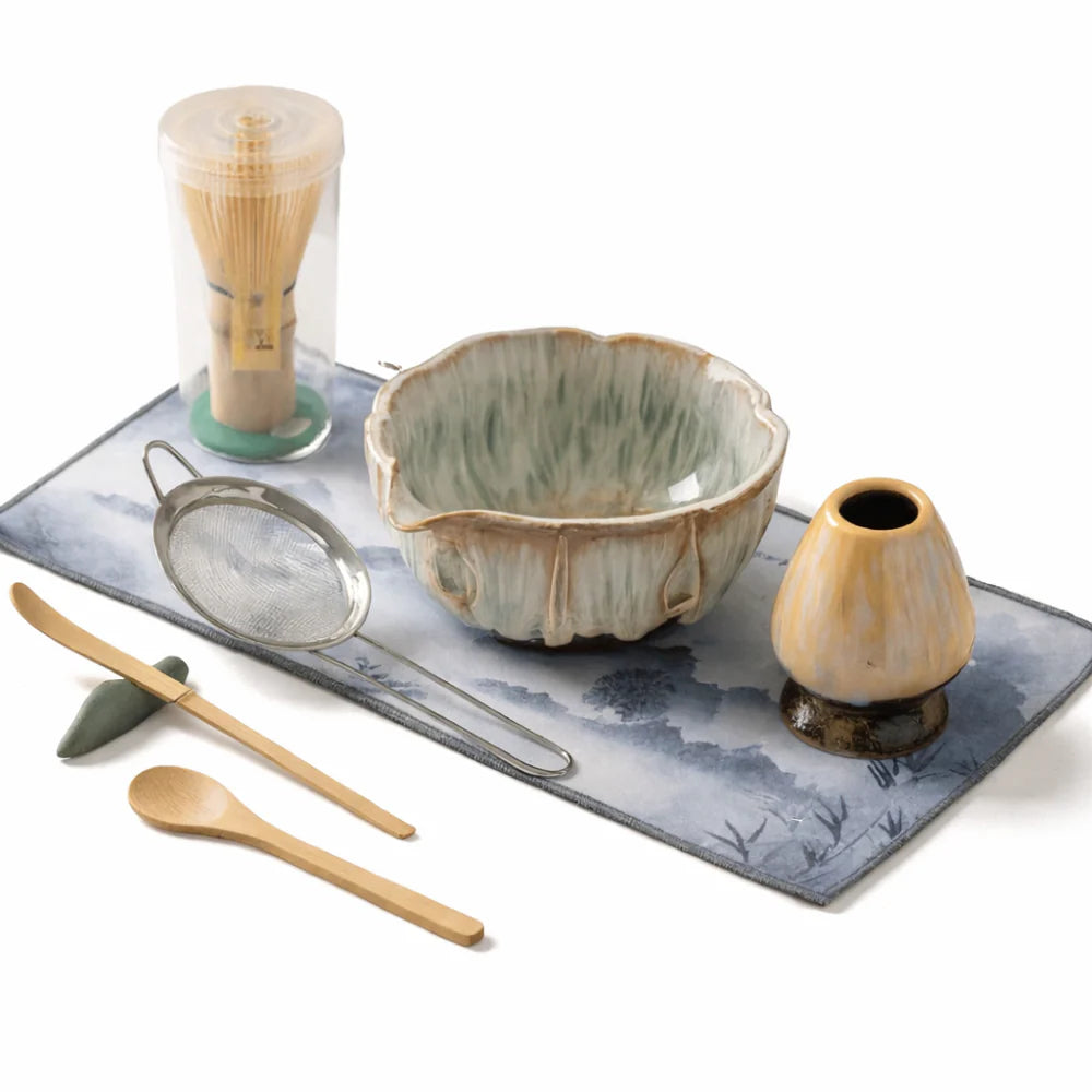Matcha Set 8-delig - Handgemaakte Keramiek 550ml - Met Bamboe Accessoires