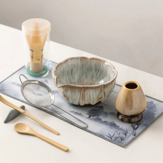 Matcha Set 8-delig - Handgemaakte Keramiek 550ml - Met Bamboe Accessoires