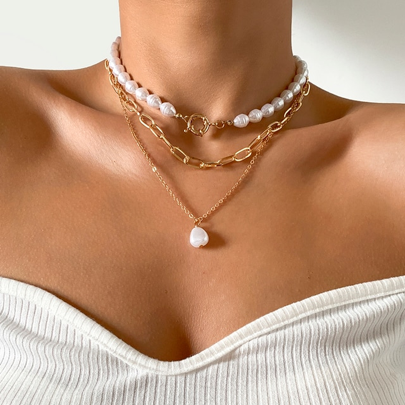 Gelaagde Parelketting – Tijdloze Elegantielaagjes